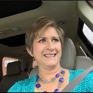 Meet your Posher, Teresa